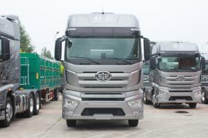 一汽解放 J7重卡 四季版 550馬力 6X4 國(guó)五牽引車(液力緩速器)(CA4250P77K25T1E5)