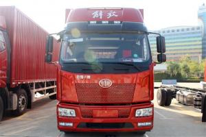 一汽解放 J6L中卡 220馬力 4X2 6.2米 國五倉柵式載貨車(大柴CA4DK1)(CA5180CCYP62K1L4E5)