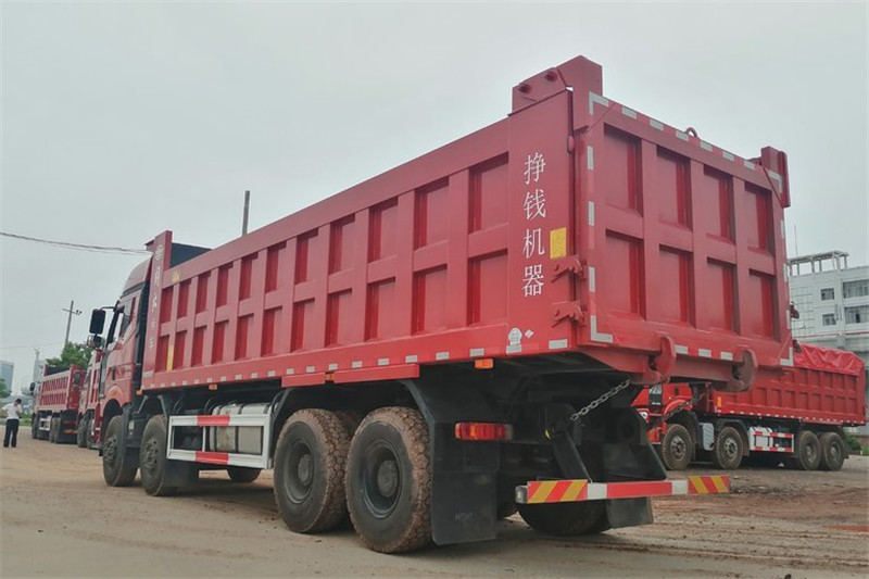 一汽解放 J6P重卡 460馬力 8X4 8.2米 國(guó)五自卸車(chē)(CA3310P66K24L6T4AE5)