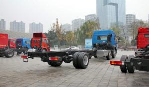 一汽解放青汽 悍V重卡 260馬力 6X2 9.5米 國五載貨車底盤(CA5200CCYP1K2L7T3E5A80-1)