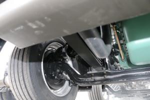 一汽解放青汽 悍V重卡 320馬力 6X2 國五中置軸轎運(yùn)車(CA1220P1K2L6T3BE5A80)