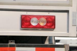 福田 奧鈴新捷運(yùn) 156馬力 4.14米 國五單排廂式輕卡載貨車(BJ5048XXY-A1)