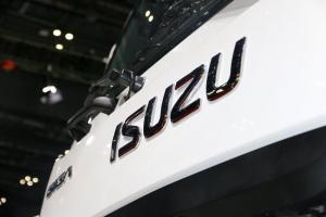慶鈴 五十鈴巨咖VC66 2020版 520馬力 6X4 國(guó)六AMT自動(dòng)擋牽引車(QL4250WUNDZ)