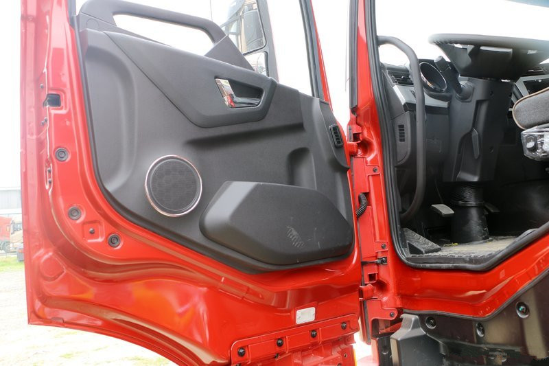 東風(fēng)商用車 天龍KL重卡 2019款 465馬力 6X4 國五牽引車(DFH4250D)