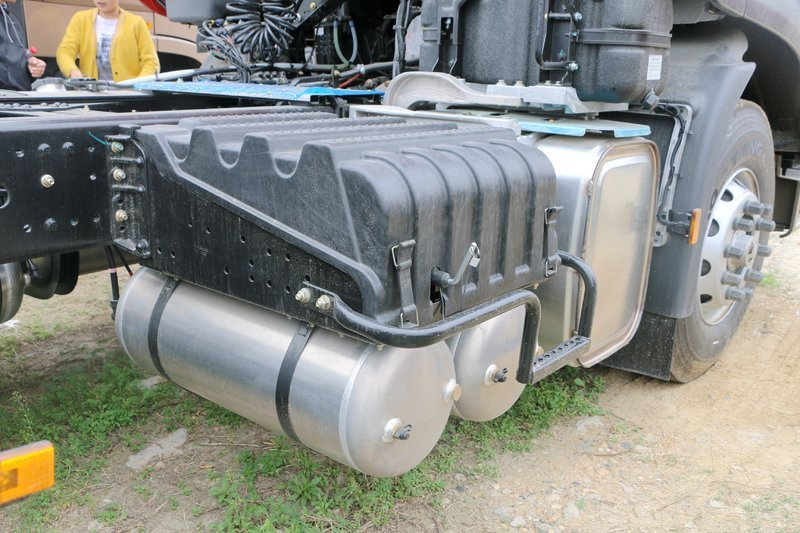 東風(fēng)商用車 天龍KL重卡 2019款 465馬力 6X4 國五牽引車(DFH4250D)