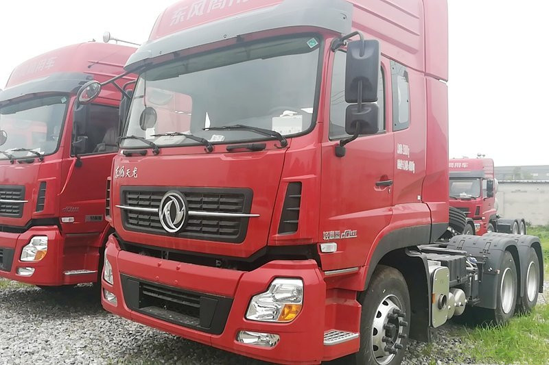 東風(fēng)商用車 天龍重卡 輕贏版 420馬力 6X4 國五牽引車(采埃孚16擋)(DFH4250A4)