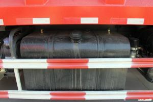 東風(fēng)商用車(chē) 天錦中卡 240馬力 4X2 5.4米 國(guó)五自卸車(chē)(DFH3180B)