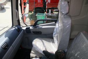 東風(fēng)商用車(chē) 天錦重卡 310馬力 8X4 6.5米 國(guó)五自卸車(chē)(DFH3310BX2)