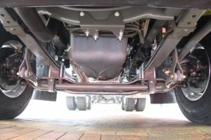 中國(guó)重汽 汕德卡SITRAK C7H重卡 430馬力 6X4 國(guó)五LNG牽引車(ZZ4256V324HE1LB)