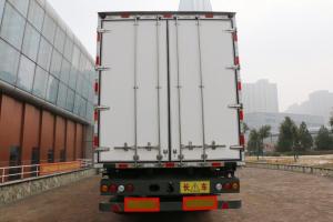 中國重汽 汕德卡SITRAK C7H重卡 480馬力 6X2 國五中置軸貨運車(ZZ5266ZKXV603HE1)