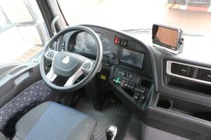 中國重汽 汕德卡SITRAK C7H重卡 480馬力 6X2 國五中置軸貨運車(ZZ5266ZKXV603HE1)