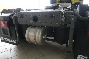 中國(guó)重汽 汕德卡SITRAK C7H重卡 540馬力 6X4 國(guó)五自動(dòng)擋牽引車(AMT手自一體)(高頂)(ZZ4256V324HE1B)
