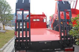 東風(fēng) 福瑞卡F7 140馬力 4X2 國(guó)五 平板運(yùn)輸車(chē)(EQ5140TPB8GDDAC)