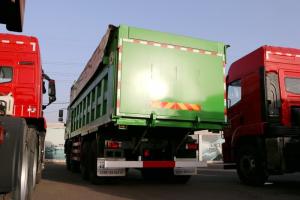 上汽紅巖 新金剛M500 390馬力 8X4 7.6米 國(guó)五 自卸車(CQ3316HTVG366L)