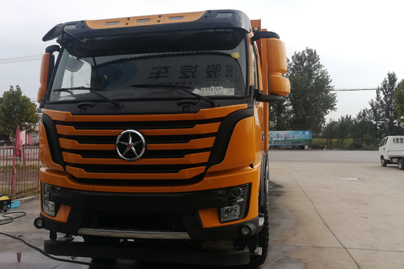 大運(yùn) N8V重卡 430馬力 8X4 8.6米自卸車(CGC3310D5EDKD) 