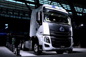 東風(fēng)柳汽 乘龍H73.0 600馬力 6×4 國(guó)六 牽引車 （4H7CD60D33E6C）