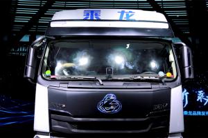 東風(fēng)柳汽 乘龍H73.0 600馬力 6×4 國(guó)六 牽引車 （4H7CD60D33E6C）