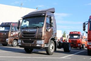  解放 麟VH 220馬力 6.2米 國(guó)五 排半倉(cāng)柵式載貨車(chē)(濰柴)(CA5180CCYPK62L5E5A85) 