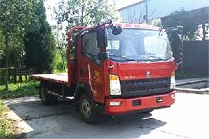 重汽HOWO輕卡 統(tǒng)帥 超能版 154馬力 4X2 國(guó)五 平板運(yùn)輸車(ZZ5047TPBF341CE145)