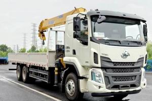 東風(fēng)柳汽乘龍 H5 240馬力 6X4 8.45米 國五 隨車吊(9擋)(LZ5250JSQH5DB)