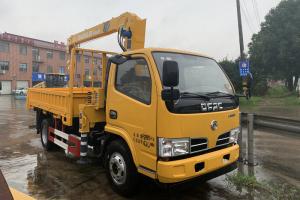 東風(fēng) 福瑞卡F7 95馬力 4X2 國(guó)五 隨車(chē)起重運(yùn)輸車(chē)(EQ5080JSQ3GDFAC)