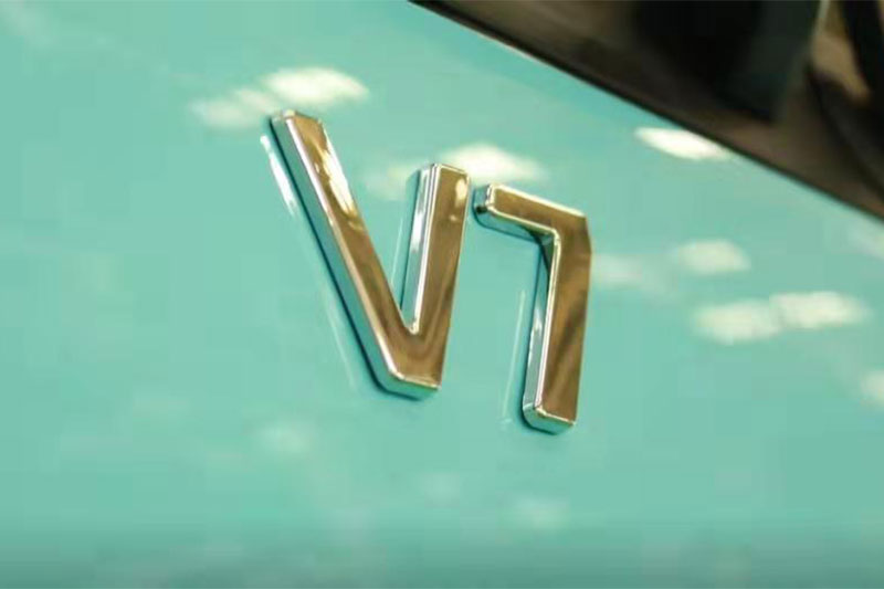 大運(yùn)重卡 V7 460馬力 6×4 國(guó)六 牽引車(chē)