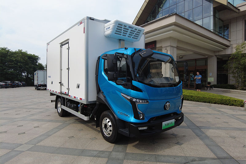 飛碟 HW5 150馬力+65kW 單排插電式混合動(dòng)力廂式輕卡17.5kWh 