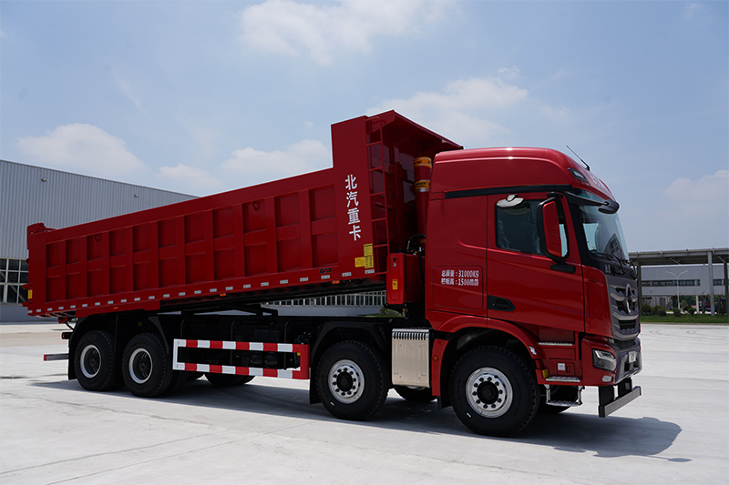 北汽重卡 追夢(mèng) 440馬力 8×4 國(guó)六 8.4米 砂石料自卸車（BJ3310D6DP-03）
