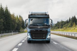 沃爾沃卡車 FM64T高效版 420馬力 6×4 國(guó)六 牽引車（ADR危險(xiǎn)品）帶液緩