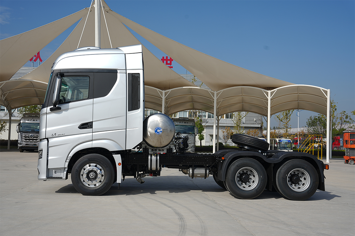 北京重卡 追夢 500馬力 6×4 國六 LNG 牽引車 砂石料運輸版（BJ4250G6CP）