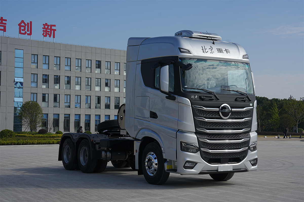 北京重卡 追夢 500馬力 6×4 國六 LNG 牽引車 砂石料運輸版（BJ4250G6CP）