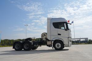 北京重卡 追夢(mèng) 500馬力 6×4 國(guó)六 LNG 牽引車 煤炭運(yùn)輸版（BJ4250G6CP）