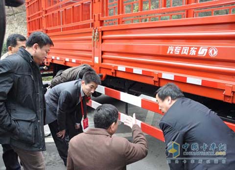 專汽公司全系列新款天錦/天龍上裝集體亮相
