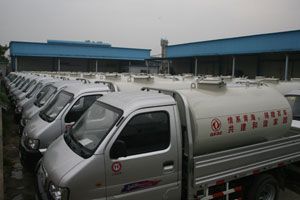 助力西部新農(nóng)村建設(shè) 百輛東風(fēng)沼氣車捐青海