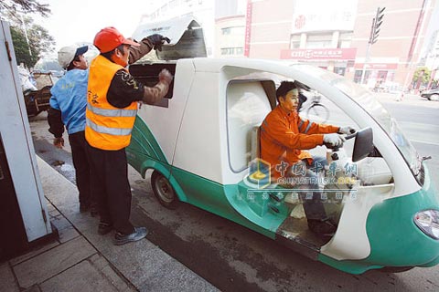 環(huán)衛(wèi)車