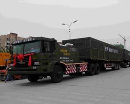 陜汽通力：國內首款新能源 雙動力 超大噸位汽車列車下線