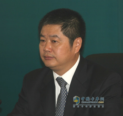 中國重汽香港執(zhí)行董事童金根