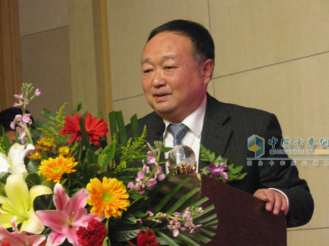 全國(guó)人大代表、山東五征集團(tuán)有限公司董事長(zhǎng)姜衛(wèi)東