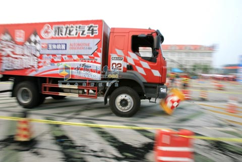 “乘龍汽車杯”首屆全國中卡極限挑戰(zhàn)賽鄭州站比賽