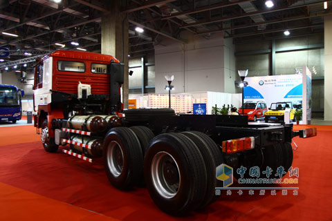 陜汽德龍F(tuán)3000CNG重卡