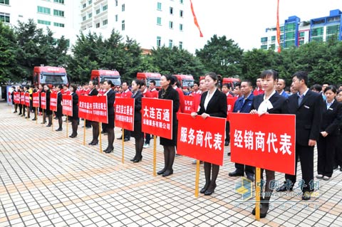 2011東風(fēng)柳汽服務(wù)技能比武大賽決賽現(xiàn)場(chǎng)