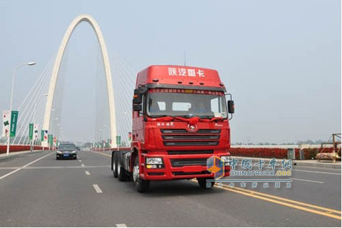 陜汽德龍F(tuán)3000牽引車熱銷
