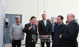 俄州長(zhǎng)一行訪問(wèn)福田汽車(chē)  意在俄投資建廠