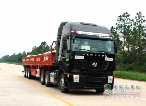 紅巖杰獅480牽引車