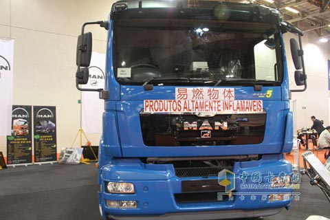 德國(guó)曼TGM?；愤\(yùn)輸車
