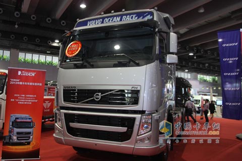 沃爾沃卡車獲獎車型FH 440廣州車展現(xiàn)場展示