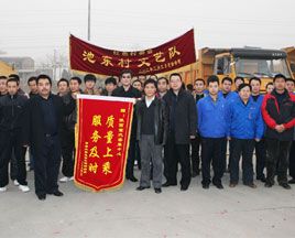 質(zhì)量上乘服務(wù)及時(shí) 陜汽重卡感動大用戶